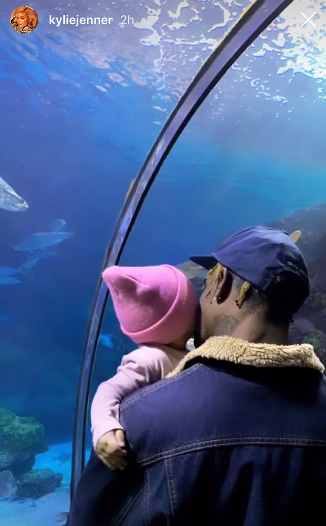 Kylie Jenner And Travis Scott Take Stormi Webster Under The Sea E Online Uk